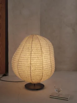 Lampada da terra piccola in carta washi Kurbis