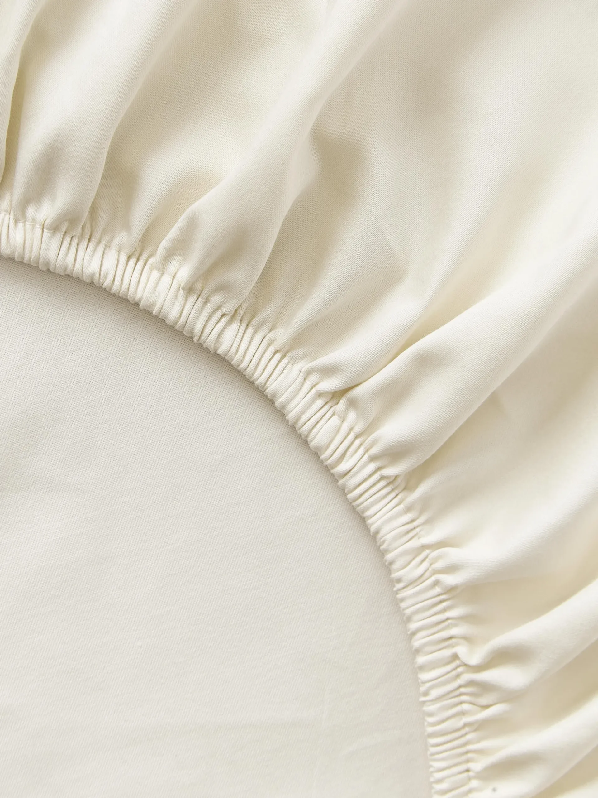 Lenzuolo con angoli boxspring in raso di cotone Premium