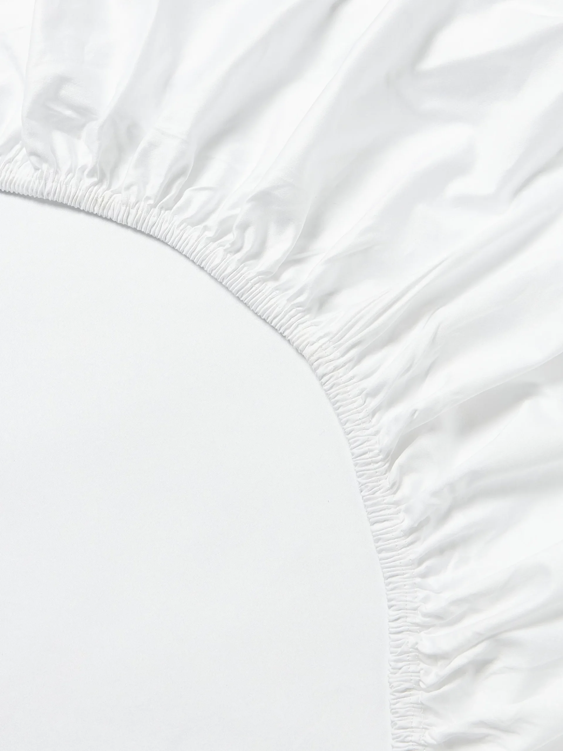 Lenzuolo con angoli boxspring in raso di cotone Premium