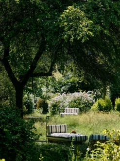 Lettino da giardino in legno di teak Chalkstripe