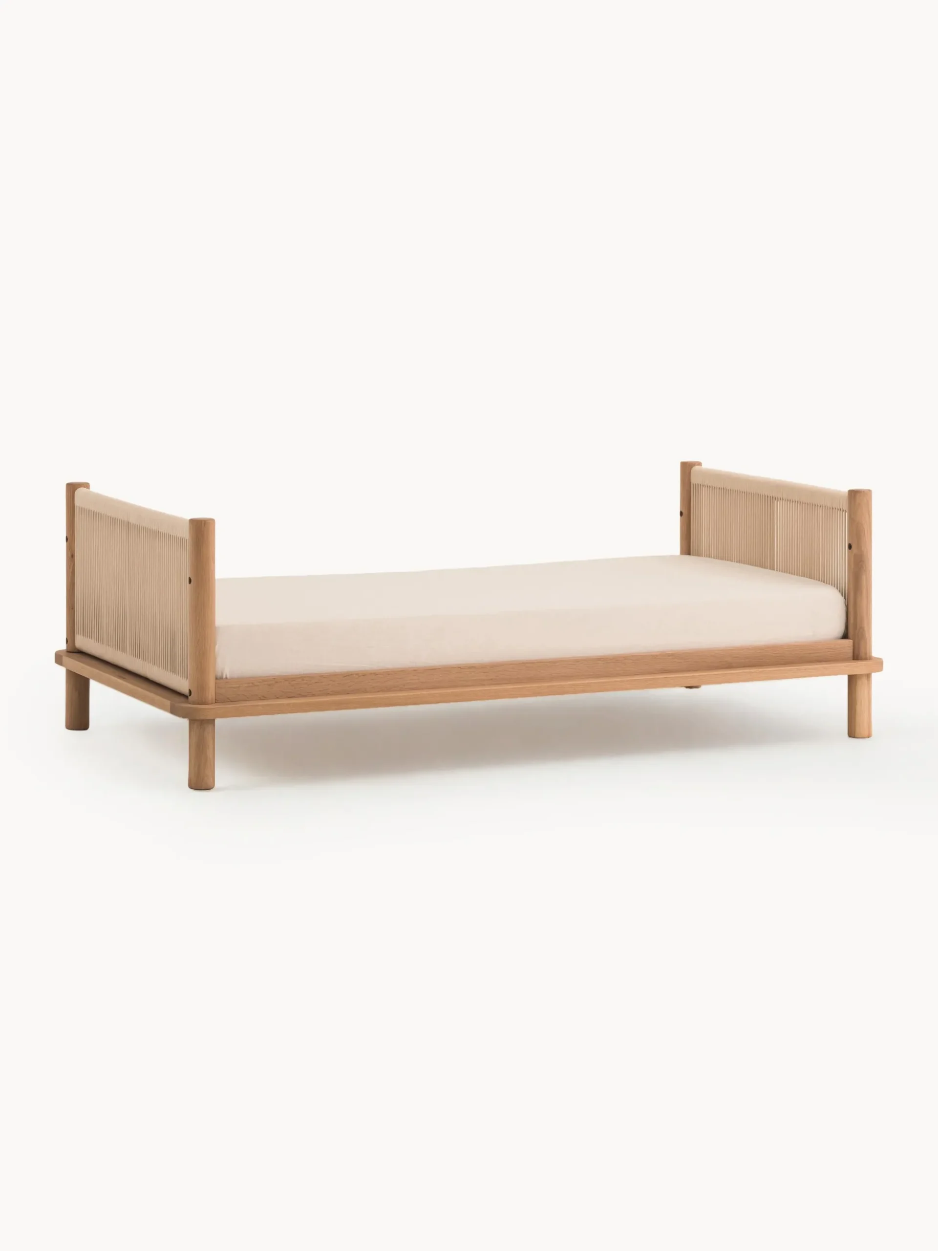 Lettino per bambini in legno di quercia Latitude, 70 x 140 cm