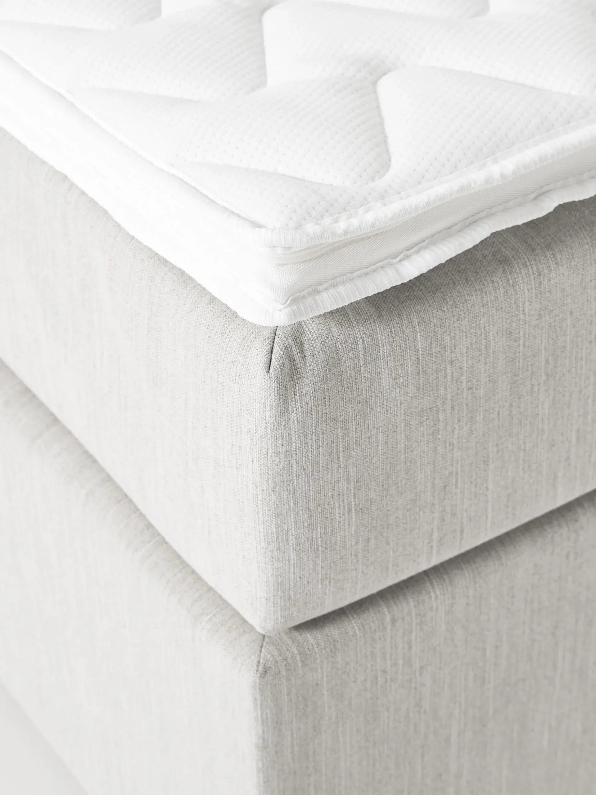 Letto boxspring con contenitore Enya