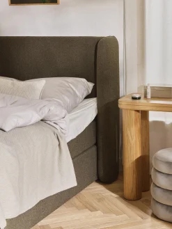 Letto boxspring in bouclé Perla