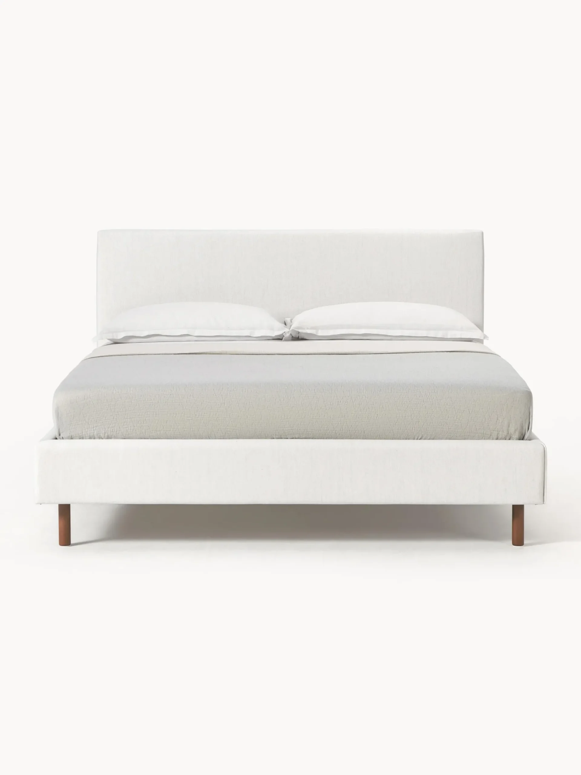 Letto imbottito con piedini in legno Giulia