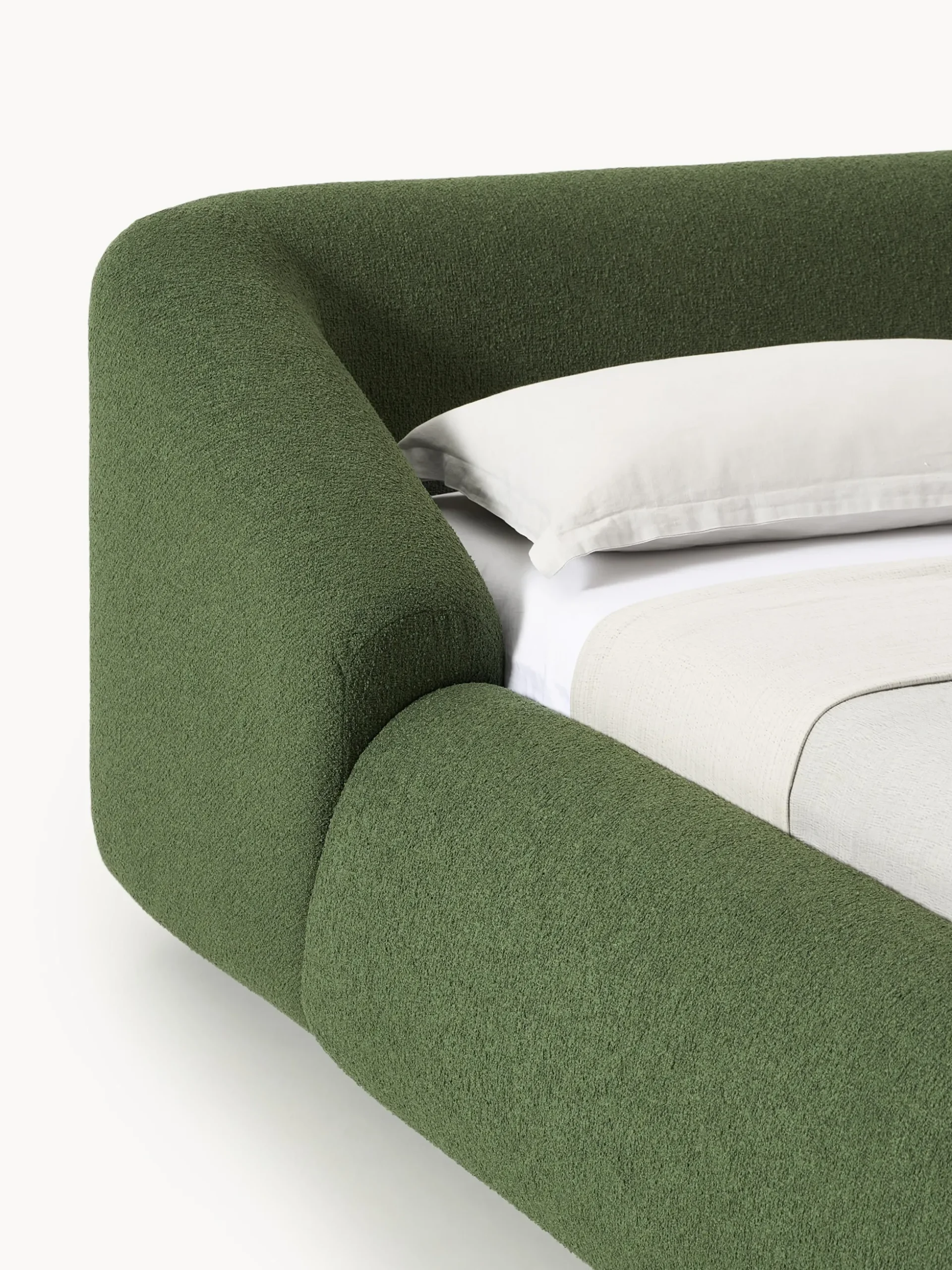 Letto imbottito in bouclé Sofia