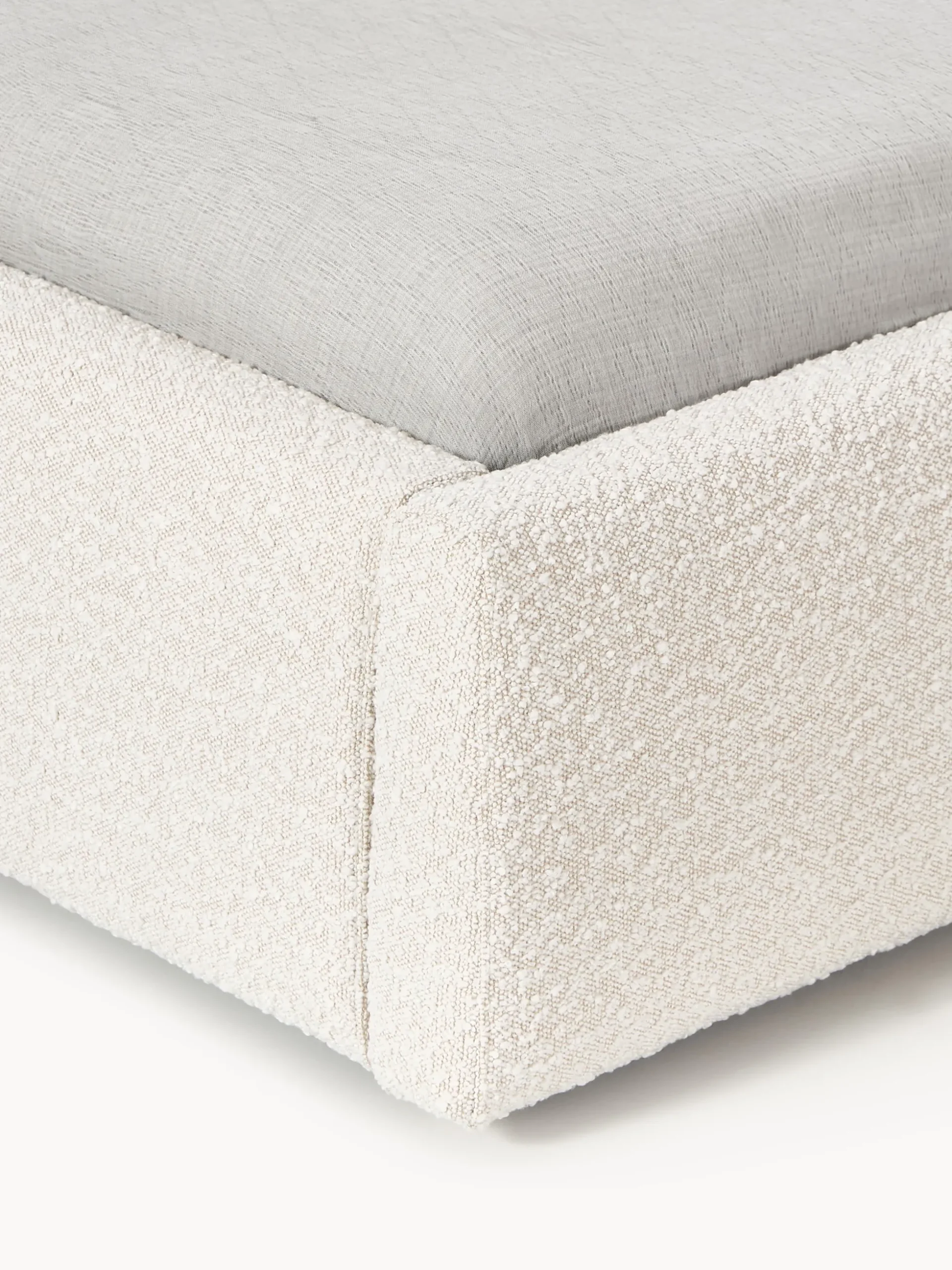 Letto imbottito in bouclé con contenitore Cloud