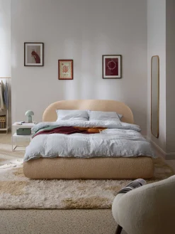 Letto imbottito in bouclé Alba