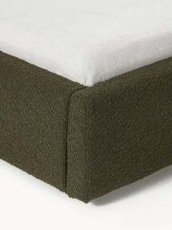 Letto imbottito in bouclé Cloud