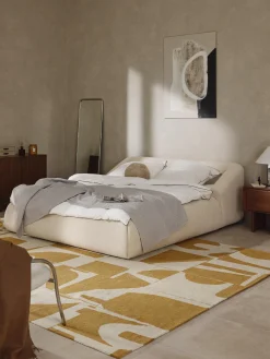 Letto imbottito in bouclé Sofia