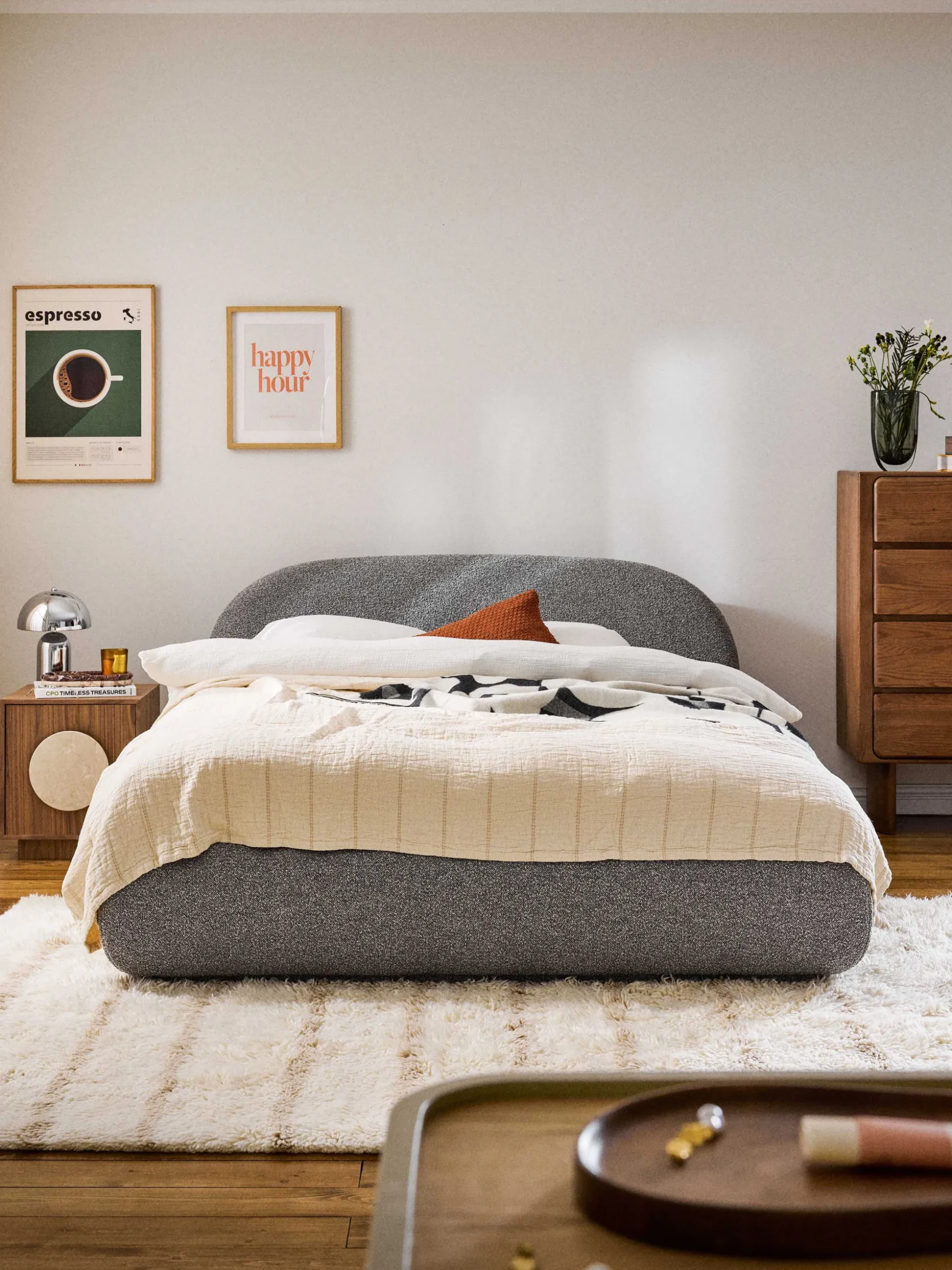 Letto imbottito in bouclé Alba