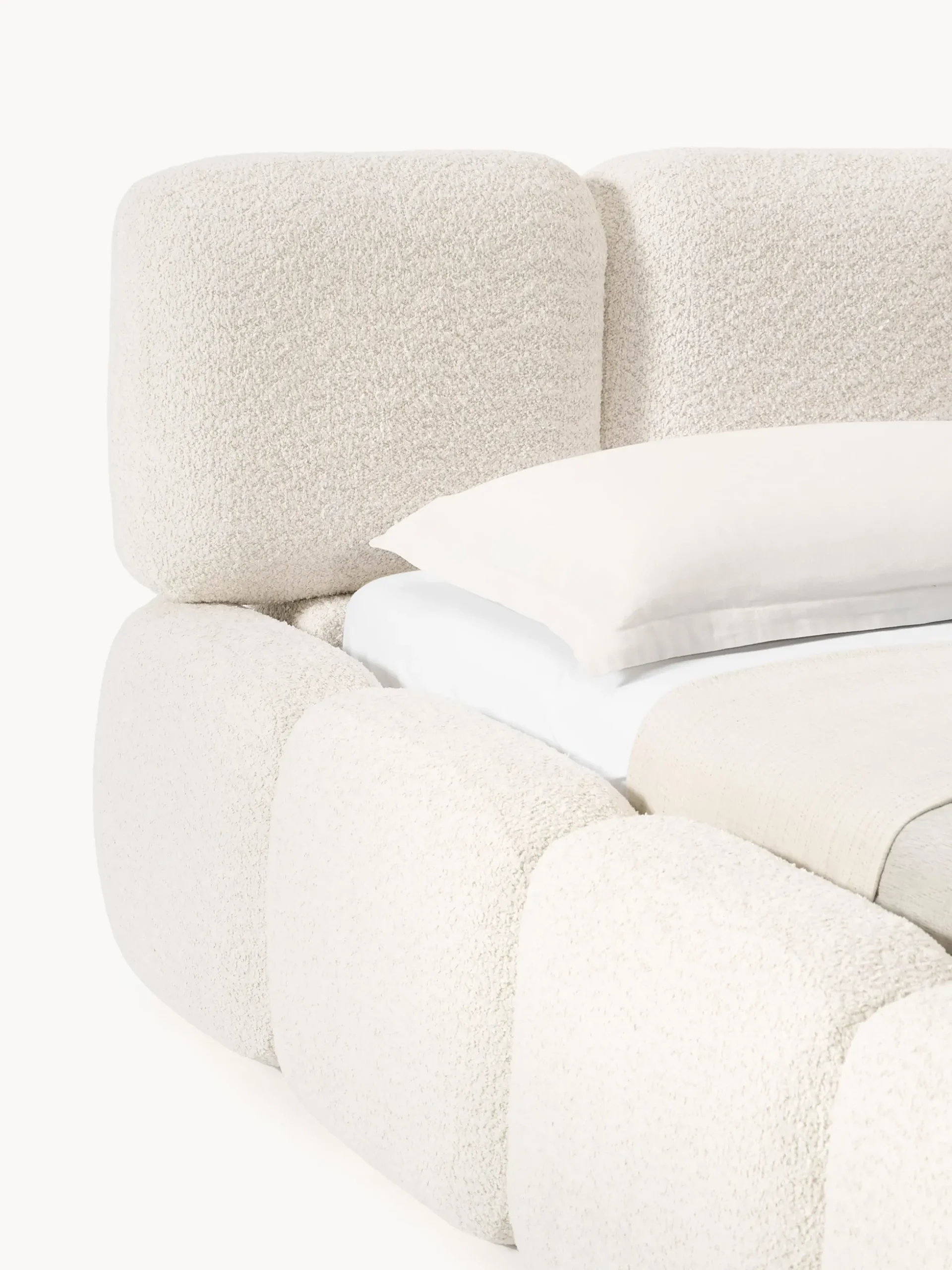 Letto imbottito in teddy-bouclé Tayla