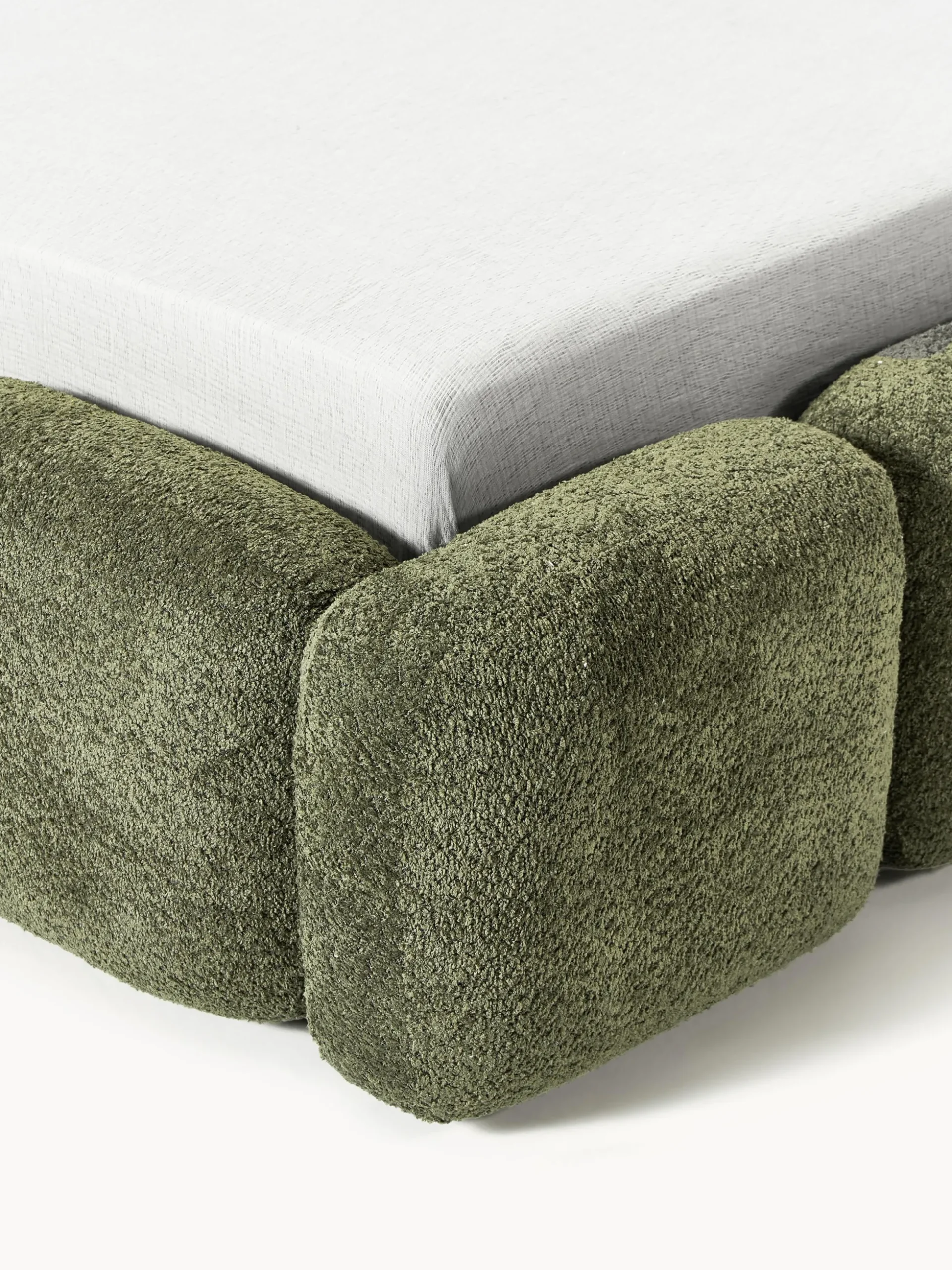 Letto imbottito in teddy-bouclé Tayla