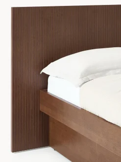 Letto in legno con cassetti e testiera Sato