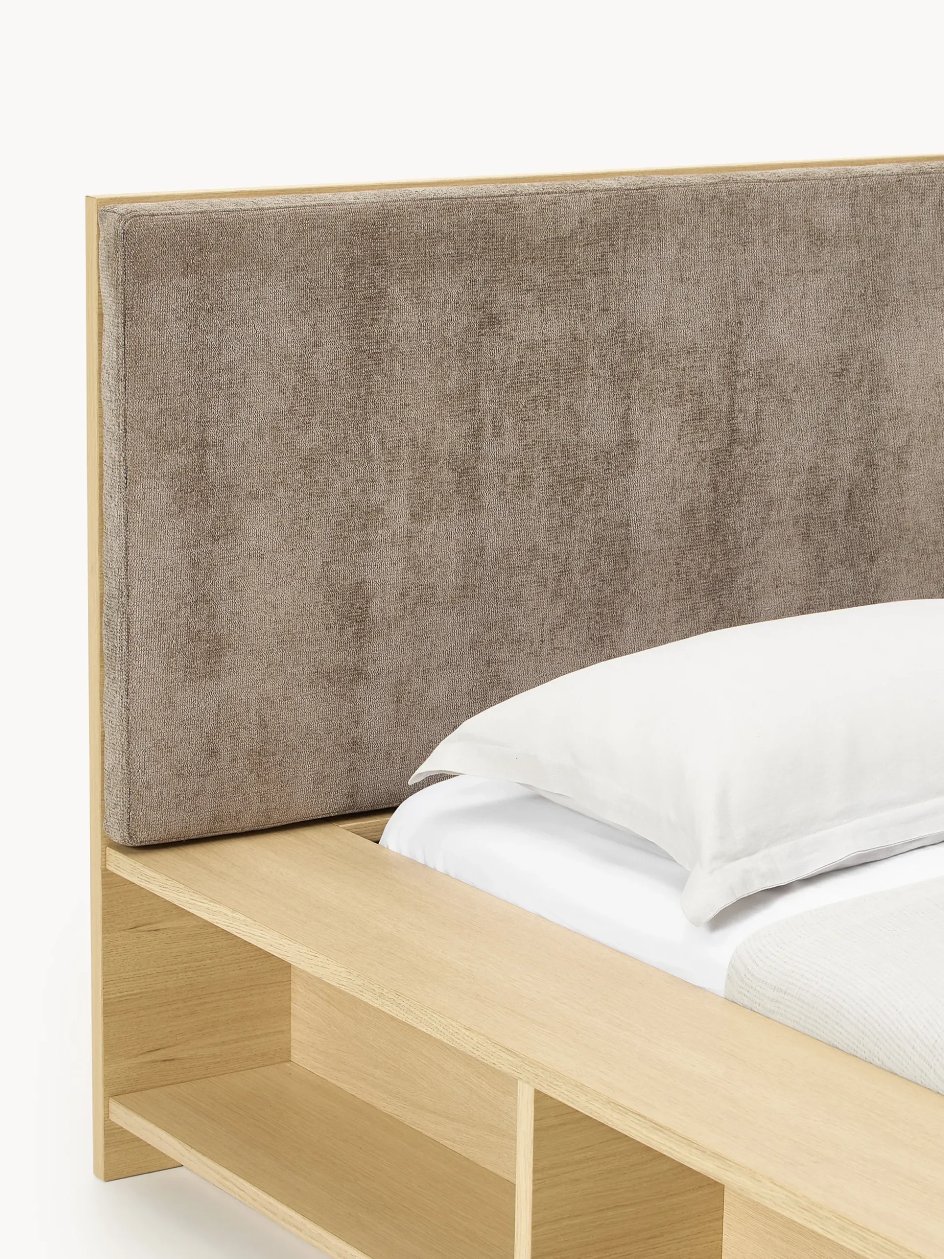 Letto in legno con panca e mensole laterali Clark