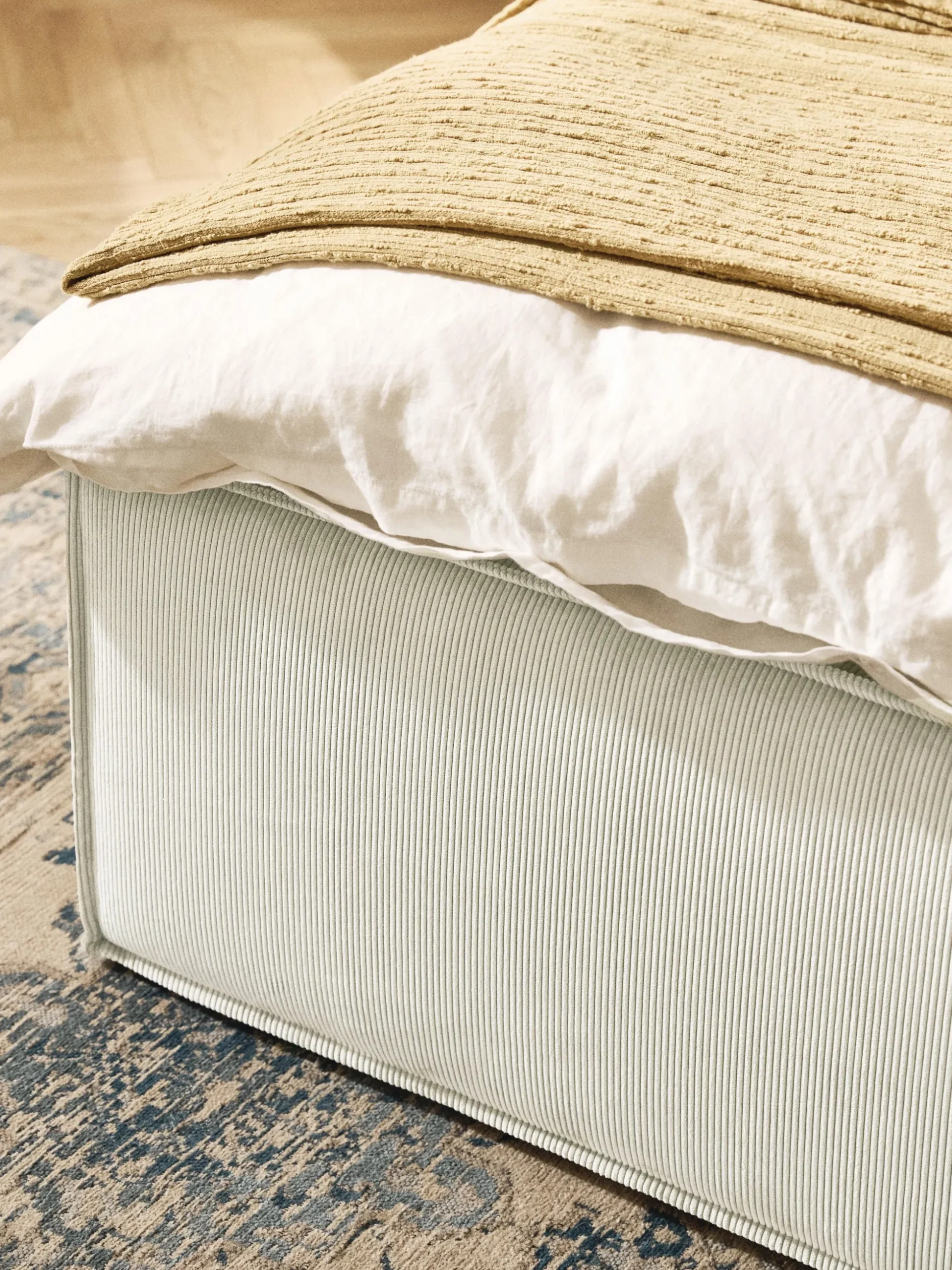 Letto in velluto a coste Dream