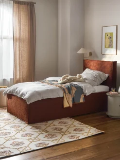 Letto singolo imbottito in bouclé Dream
