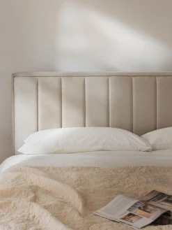 Letto boxspring con contenitore Livia