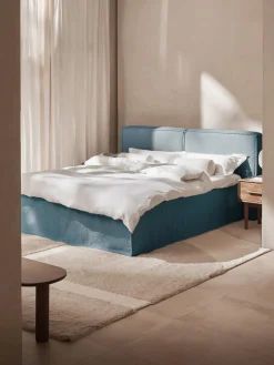 Letto boxspring in bouclé Lennon
