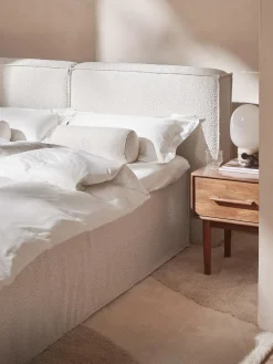 Letto boxspring in bouclé Lennon