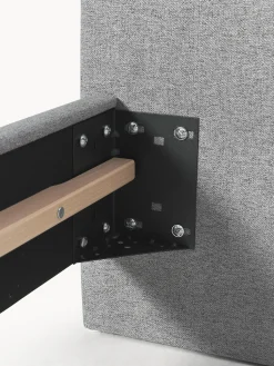 Letto imbottito con piedini in legno Giulia