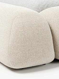 Letto imbottito in bouclé con contenitore Wolke