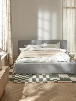 Letto imbottito in bouclé con contenitore Lennon
