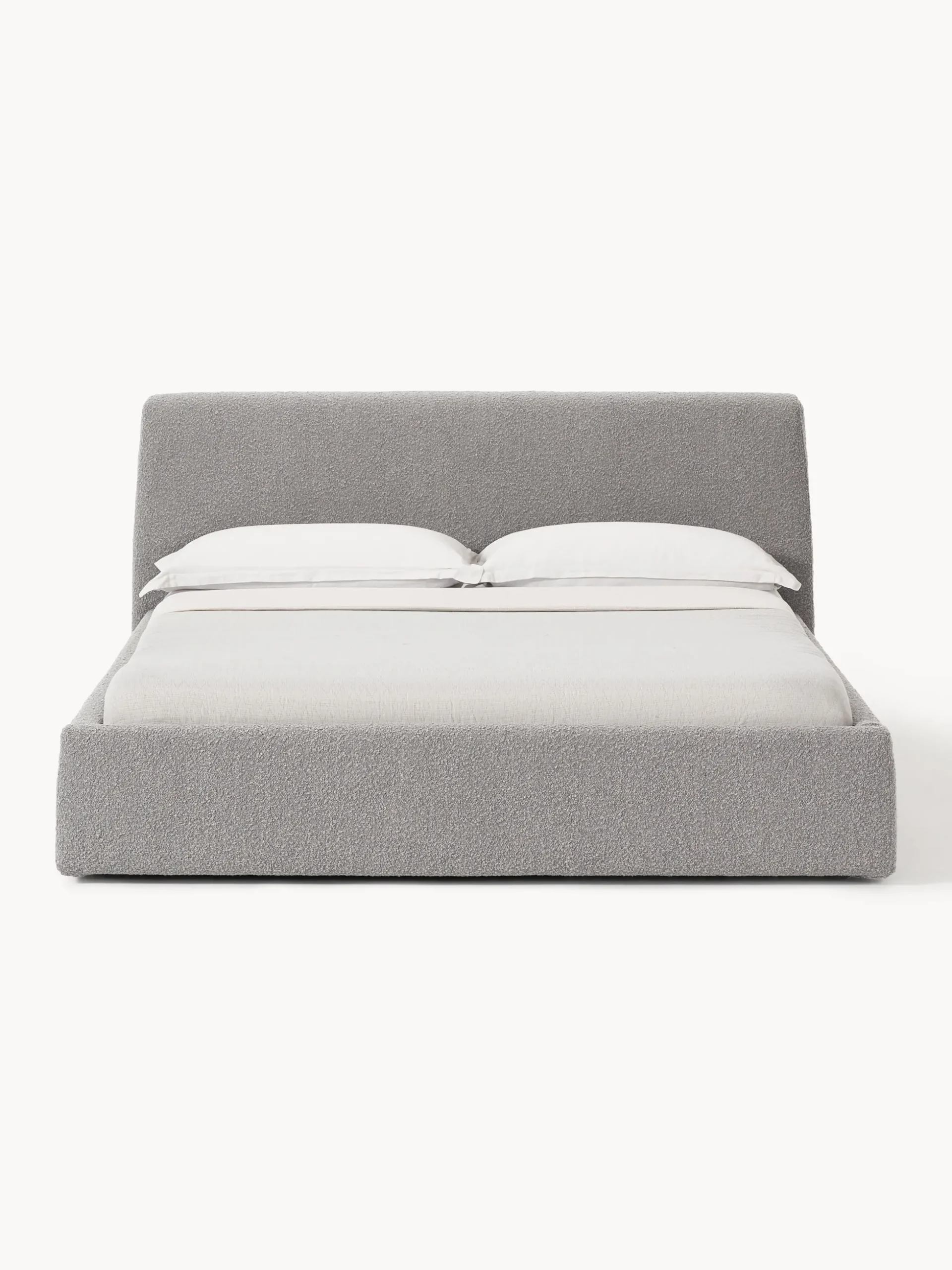 Letto imbottito in bouclé con contenitore Cloud