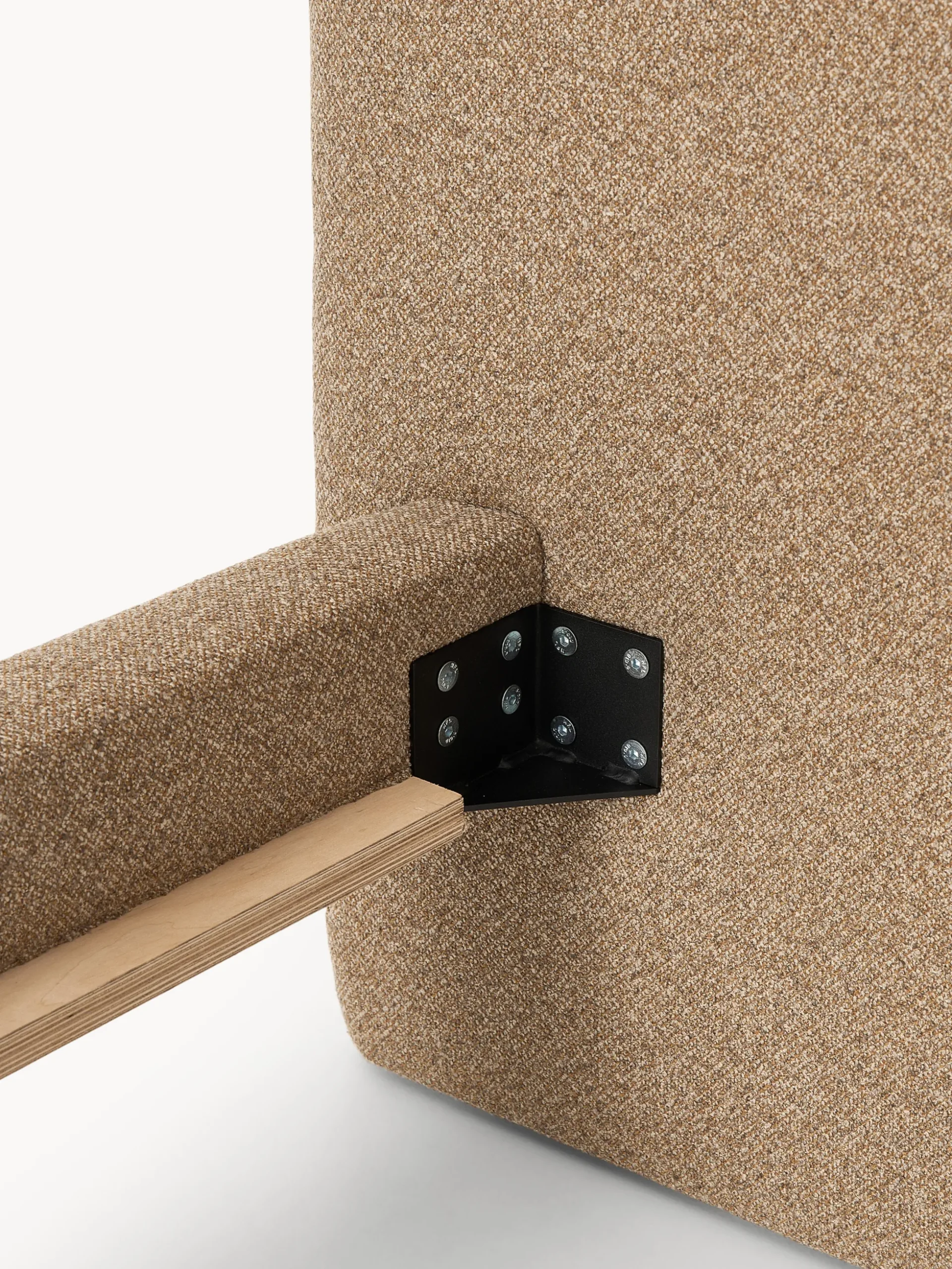 Letto imbottito in bouclé con gambe in metallo Olina