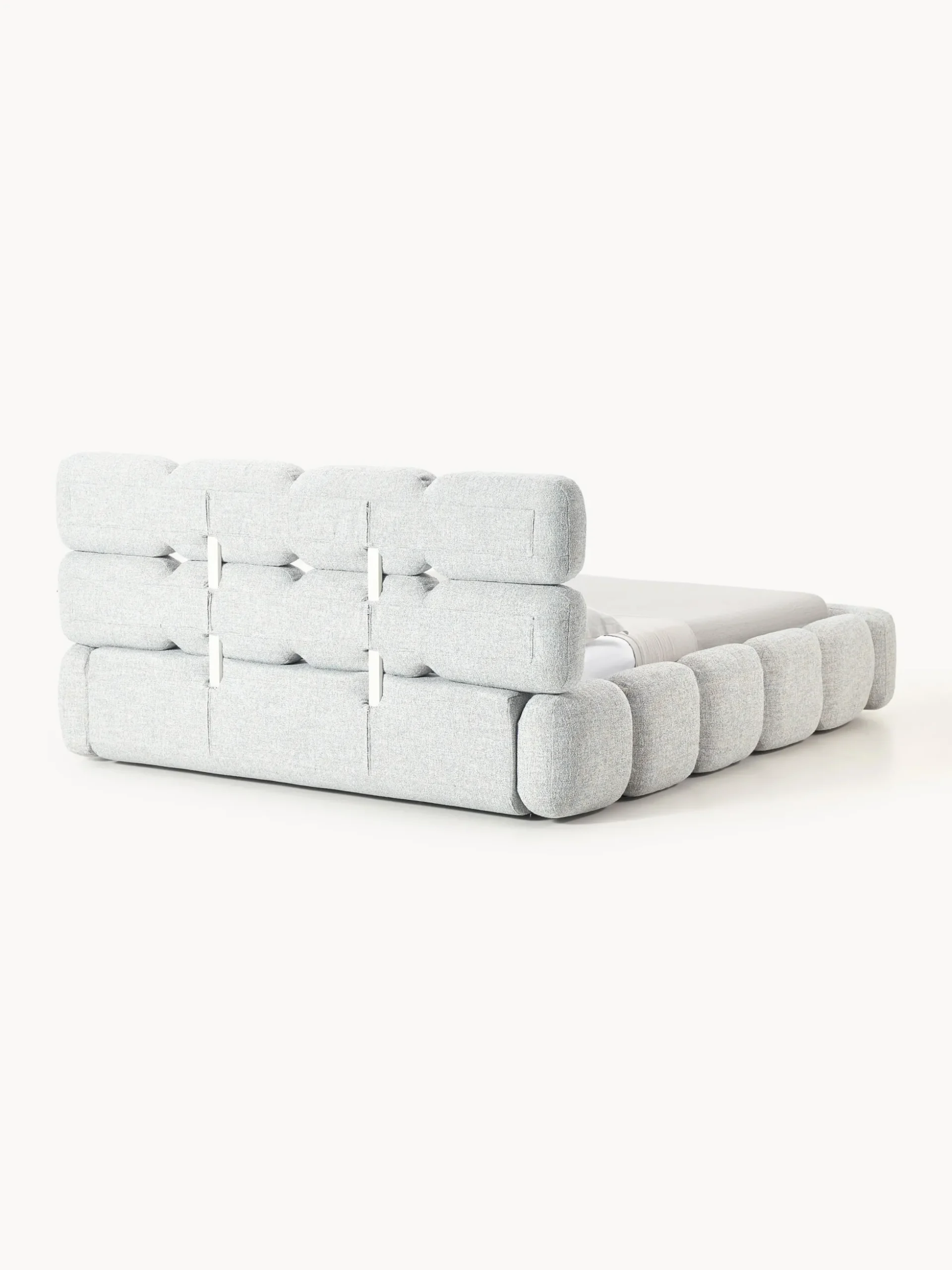 Letto imbottito in bouclé Tayla
