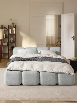 Letto imbottito in bouclé Tayla