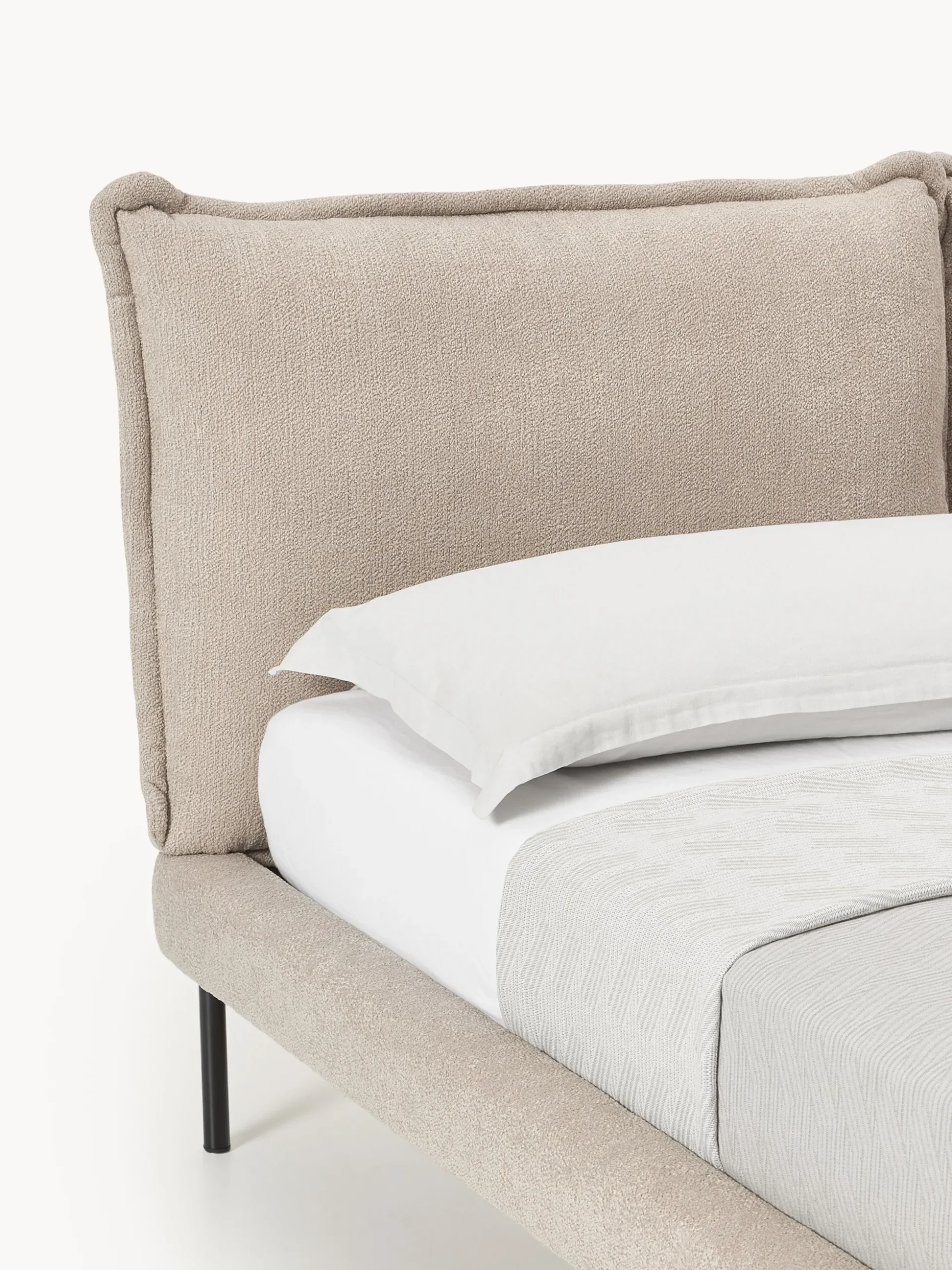 Letto imbottito in teddy bouclé Amelia