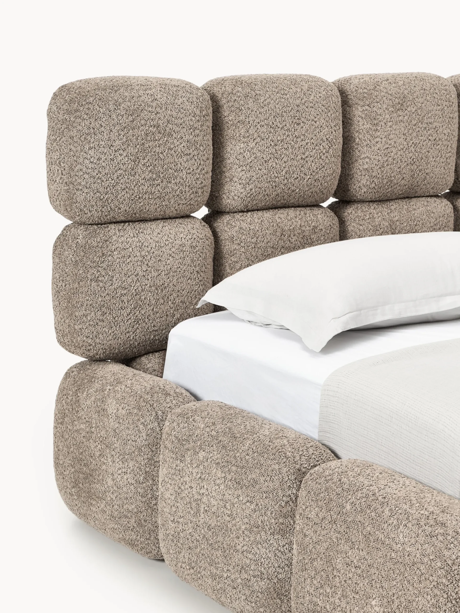 Letto imbottito in teddy bouclé Tayla