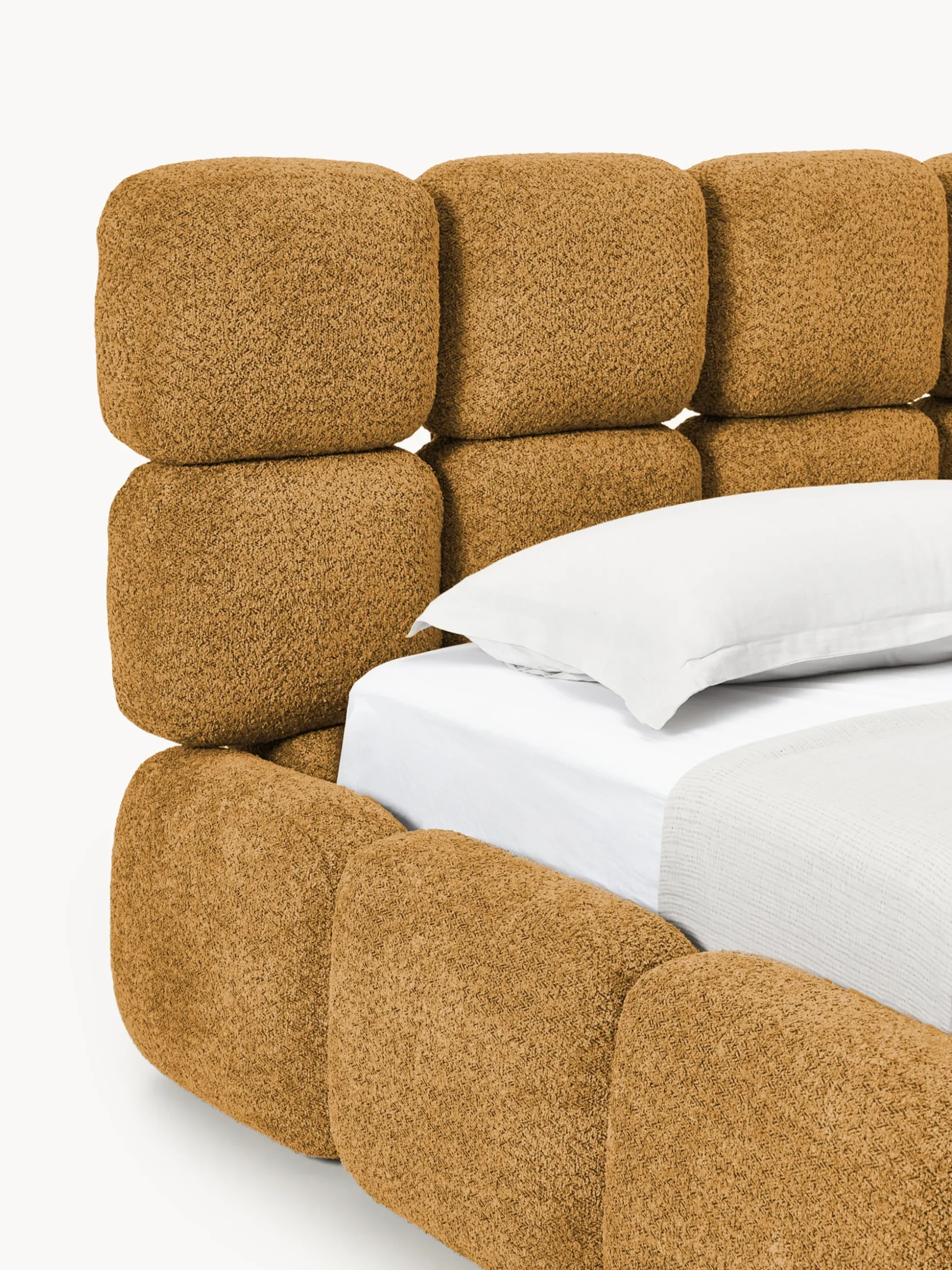 Letto imbottito in teddy bouclé con contenitore Tayla