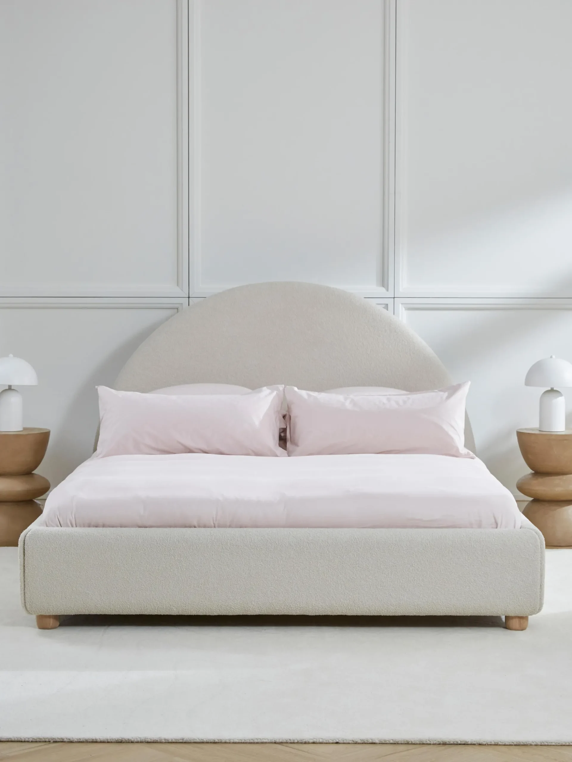 Letto imbottito in teddy Ebba