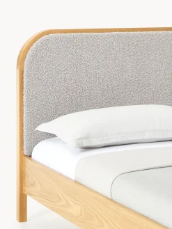 Letto in legno con testiera in bouclé Jones
