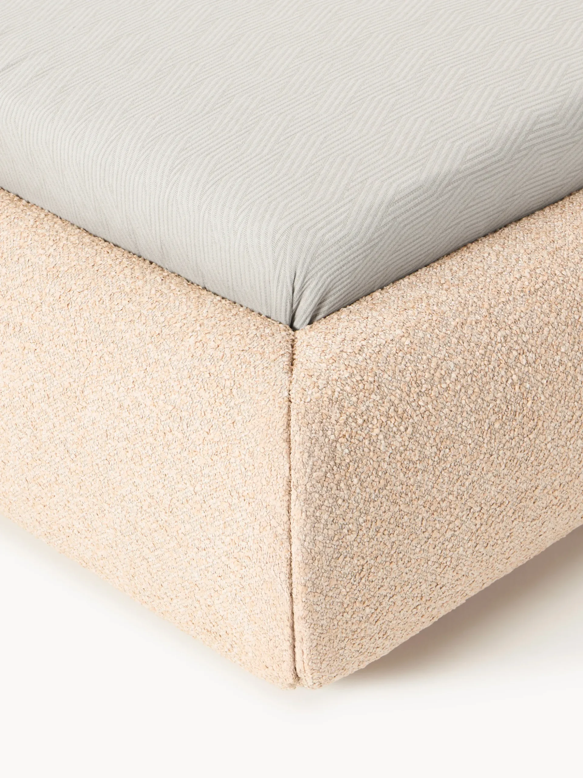Letto singolo imbottito in bouclé con contenitore Alba
