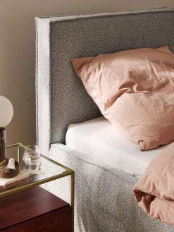 Letto singolo imbottito in bouclé Dream