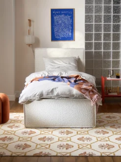 Letto singolo imbottito in bouclé con contenitore Dream