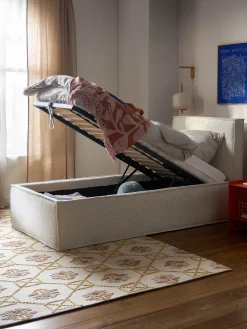 Letto singolo imbottito in bouclé con contenitore Dream