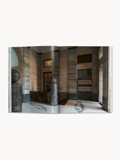 Libro illustrato Entryways of Milan