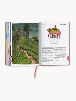 Libro illustrato The New York Times Explorer. 100 Trips Around the World