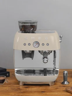 Macchina da caffè con portafiltro 50's Style