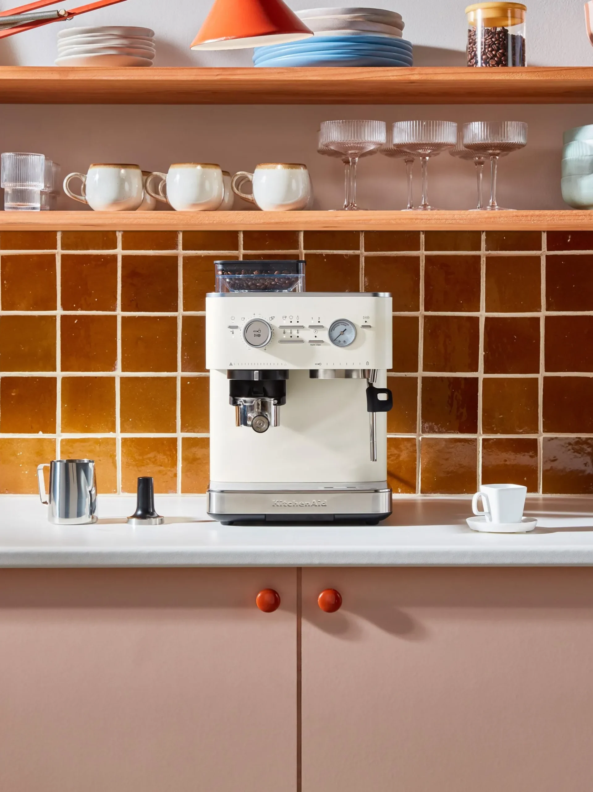 Macchina per espresso semiautomatica con macinacaffè Artisan