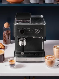 Macchina per espresso semiautomatica con macinacaffè Artisan