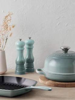 Macinapepe con macinino in ceramica Creuset
