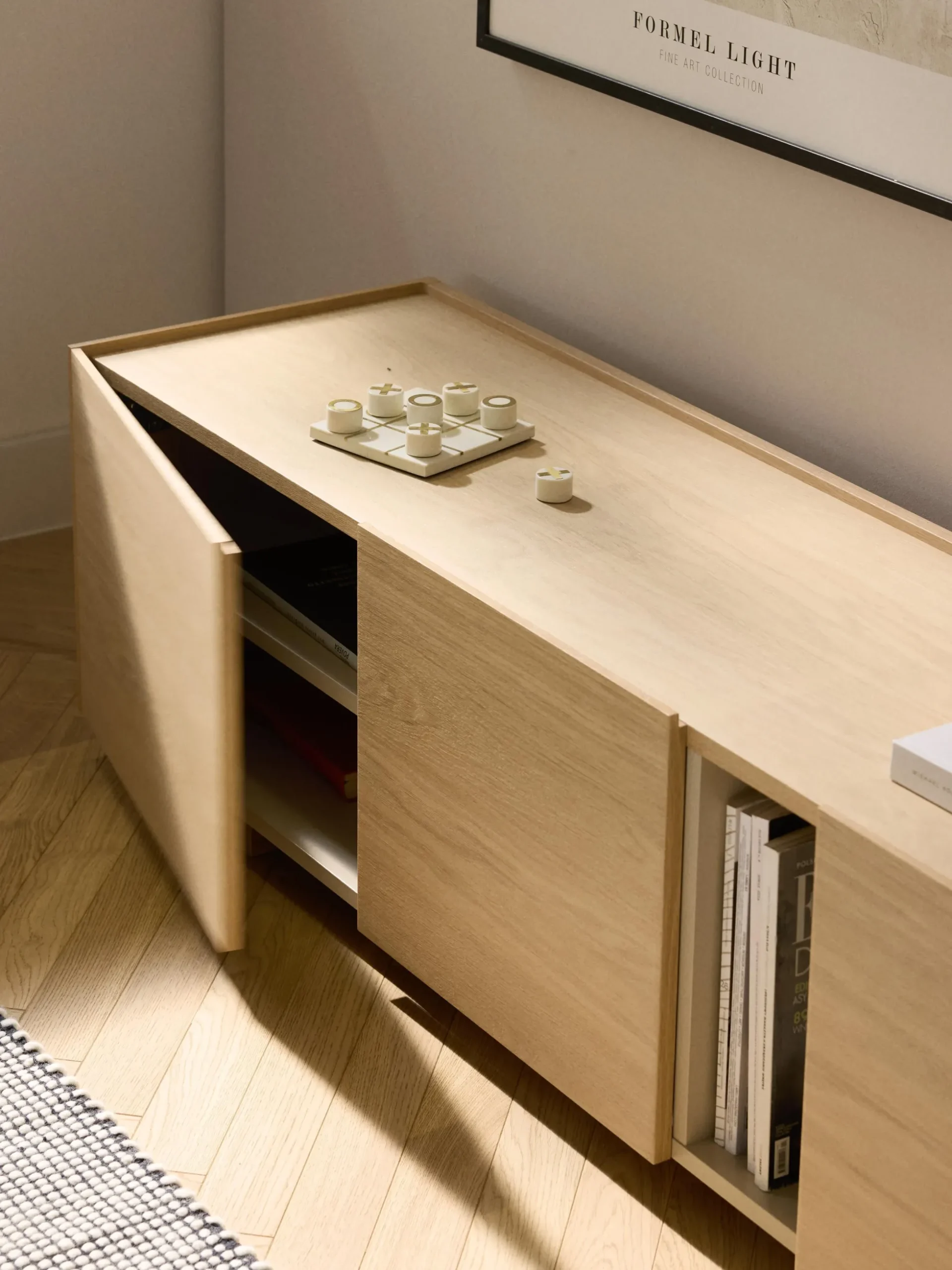 Mobile TV in legno Larsen