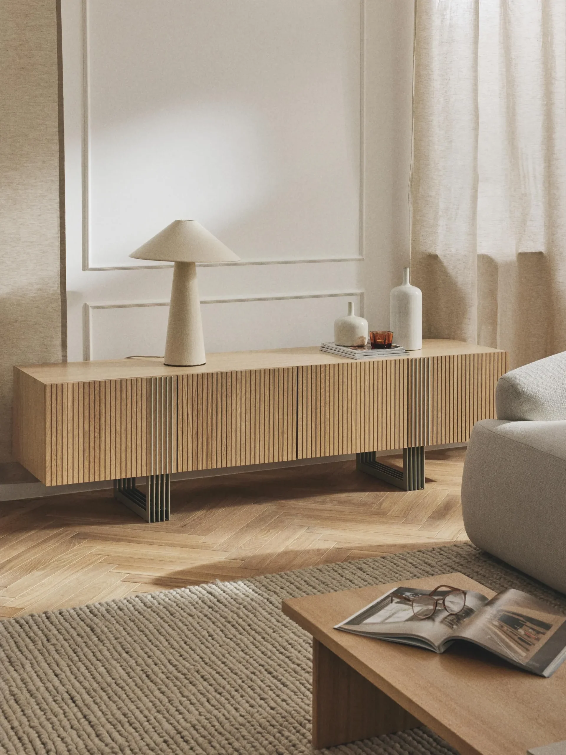 Mobile TV in legno Ross