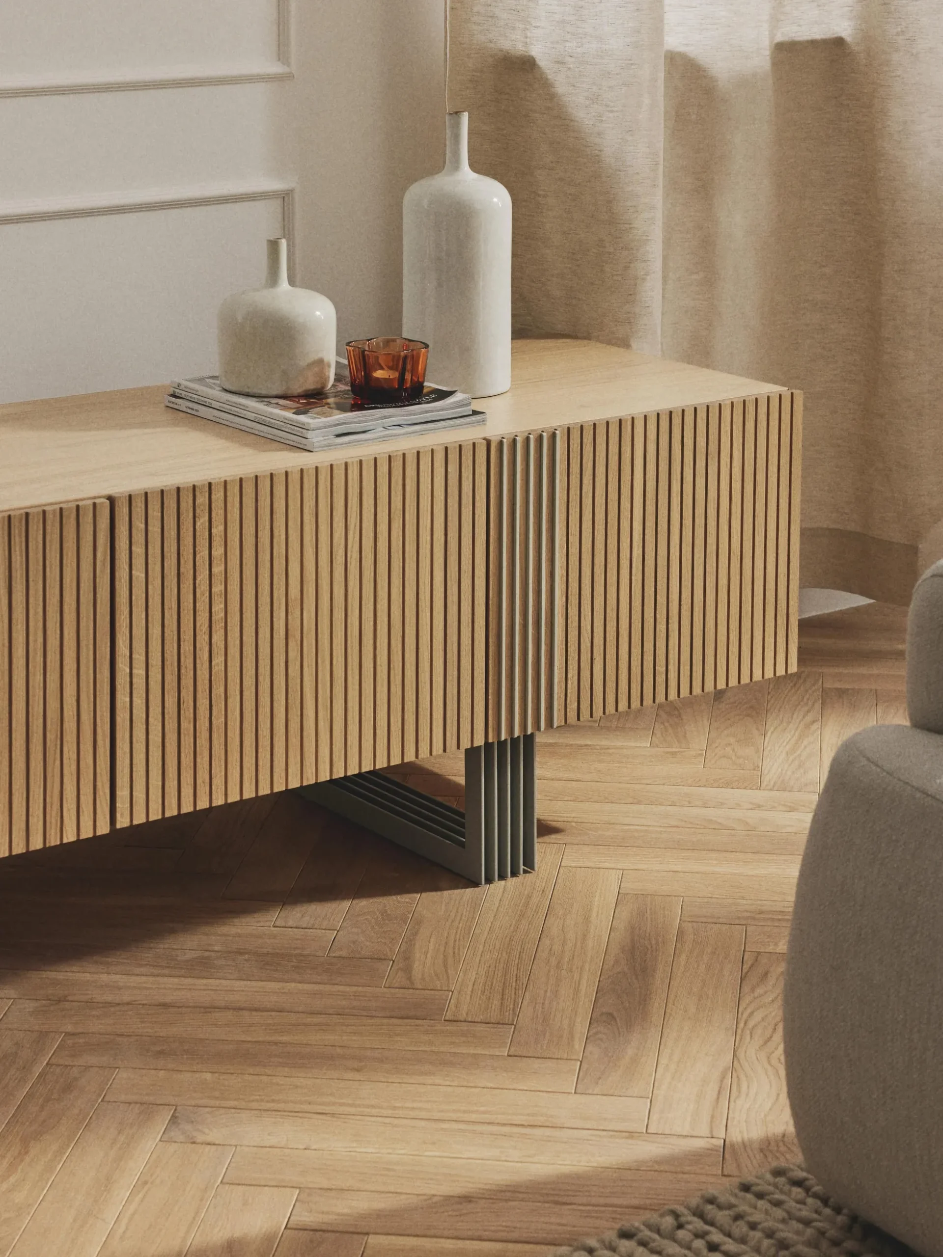 Mobile TV in legno Ross