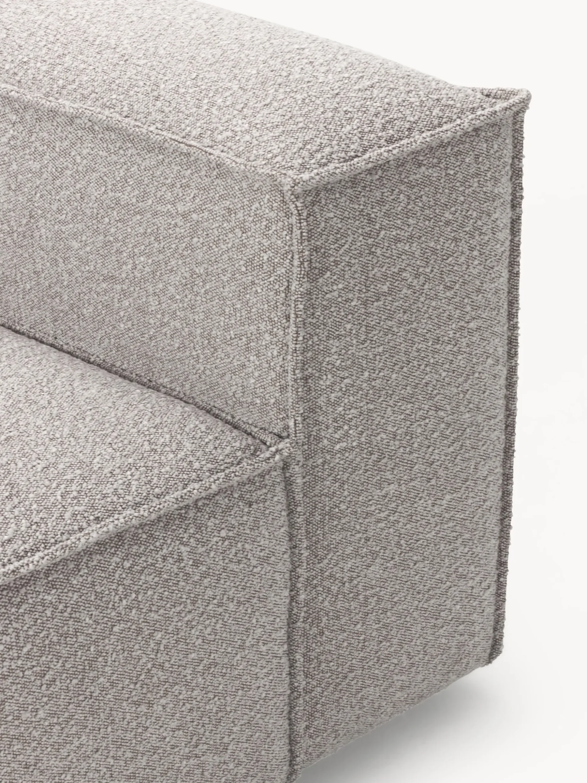 Modulo angolare in bouclé Lennon