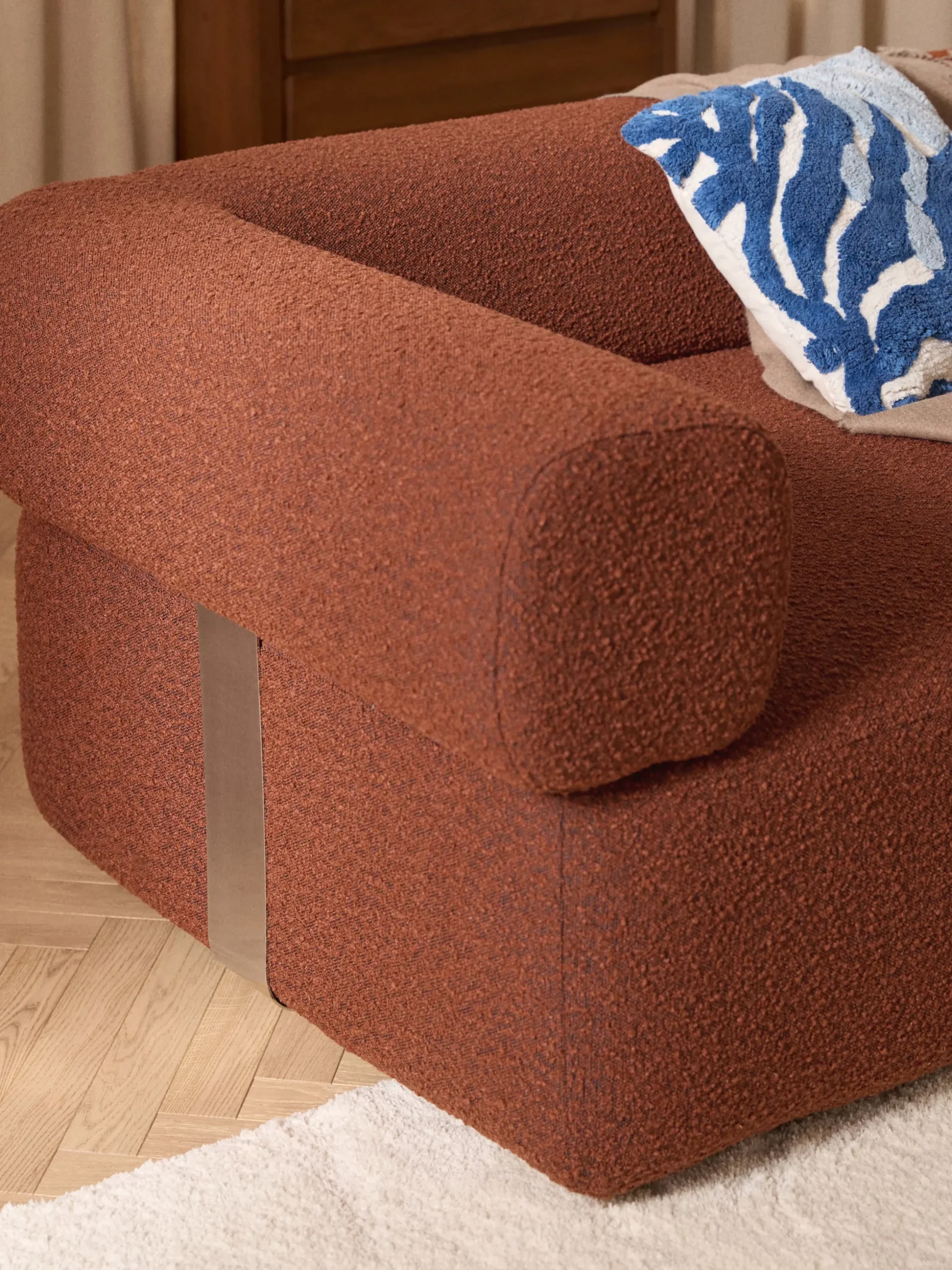 Modulo angolare in bouclé Anton